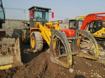 梧州二手裝載機(jī)市場(chǎng)轉(zhuǎn)讓與技術(shù)轉(zhuǎn)讓全攻略 報(bào)價(jià)、渠道與注意事項(xiàng)